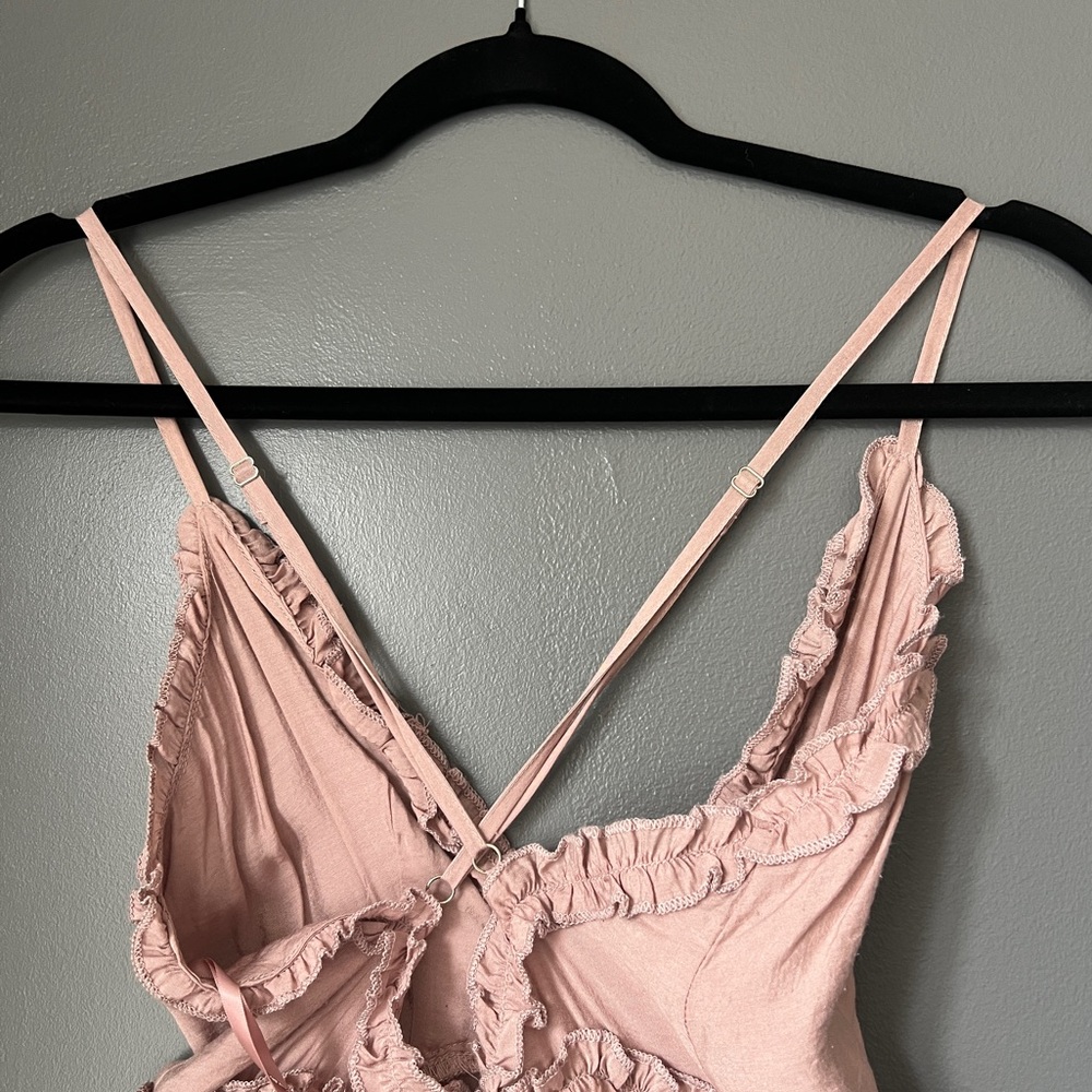 Saints + Secrets Low Back Cami Strap Dress (Nude Pink Beige) - Picture 4 of 7